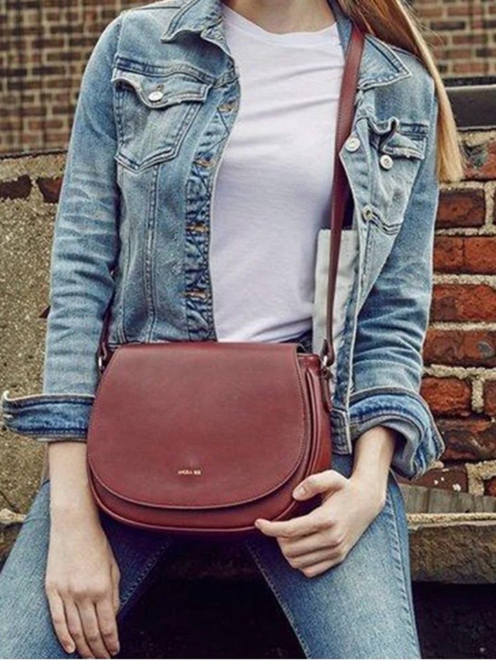Angela Roi MORNING crossbody in BORDEAUX. Vegan 🌱